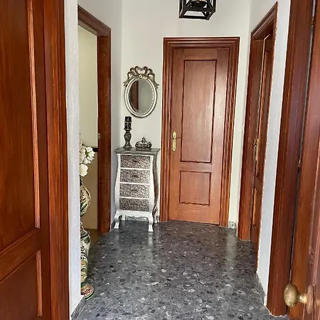 Con Terraza Magnifica Y 4 * Benecid